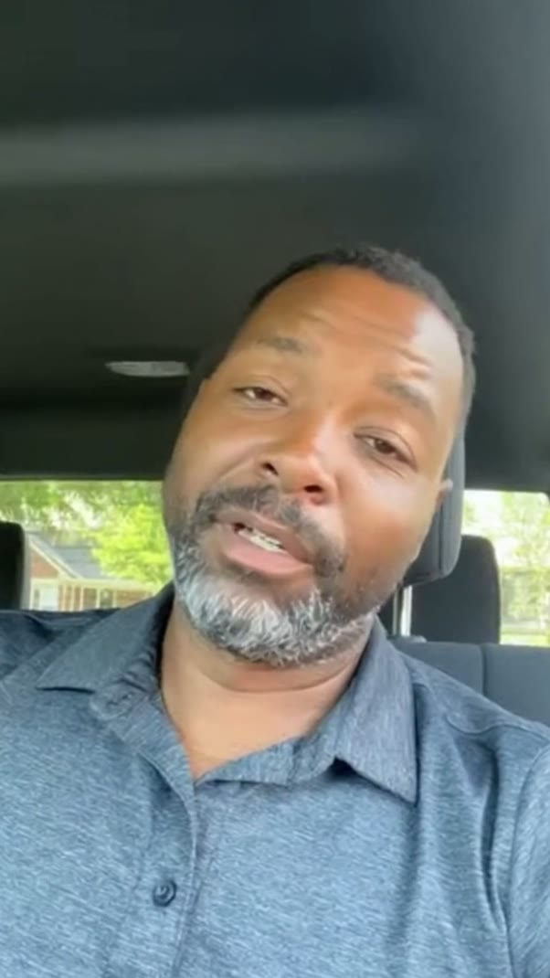 Verified customer video review from a car